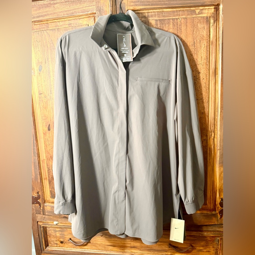 Nike Women's light Brown Long Sleeve Top